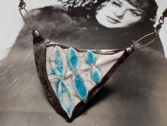 Náhrdelník, Orange