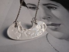 Náhrdelník, Orange