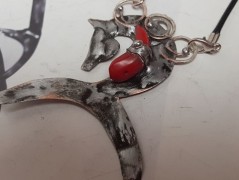 Náhrdelník, Orange