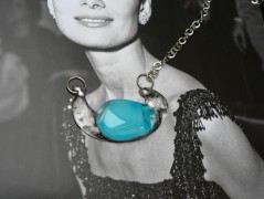 Náhrdelník, Orange