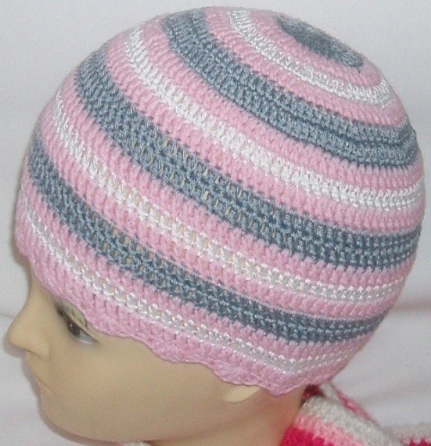 Háčkovaná čepička 117 