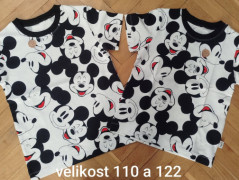 Jarní čepička s jednorožci