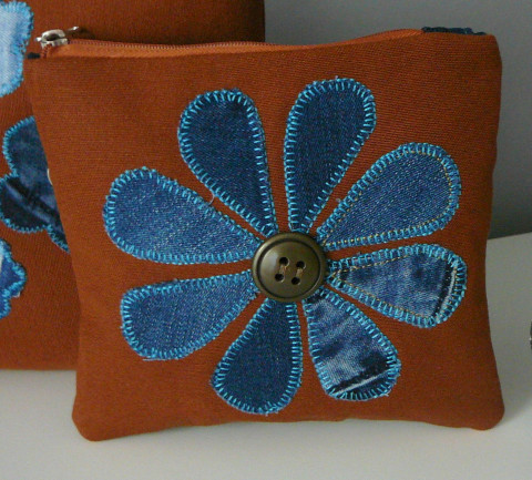 Kapsička. taštička kosmetická taštička na kosmetiku taštička na doklady riflová barevná glamur béžová luxusní 