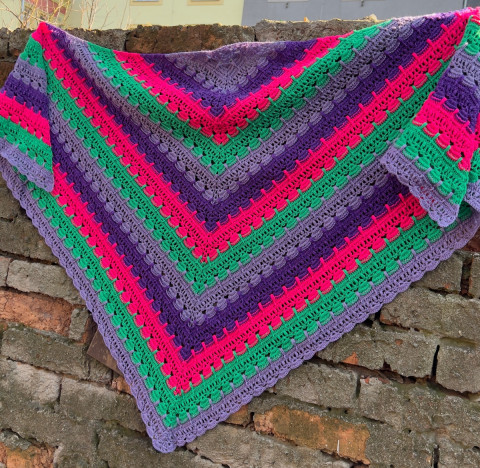 Barevné zachumlání - háčkovaný pléd zelená fialová háčkování šátek pléd barvičky brčálová magenta 