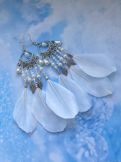 Peříčkové bílé náušnice 02 léto extravagantní nerez ocel svatební festival dovolená peří peříčka 