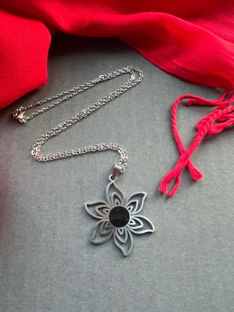 Řetízek s květinou - S.Steel přívěsek květina nerez steel 