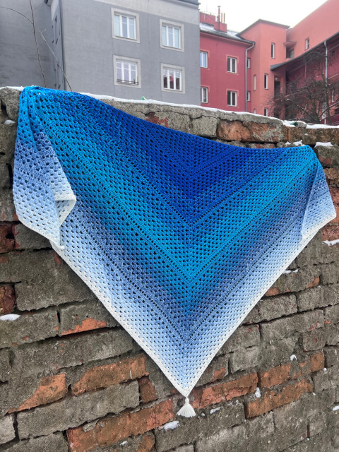 Zachumlat se modře - háčkovaný pléd modrá háčkování tyrkysová šátek pléd 