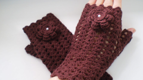 Čokoládové návleky na ruce dárek hnědé čokoládové háčkované návleky rukavice krajkové rukavičky bezprsťáky bezprsté na ruce bez prstů 