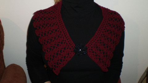 Háčkovaný vínový límeček háčkovaný vínový límeček 