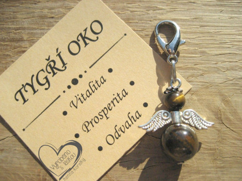 PŘÍVĚSEK - ANDĚL MINERÁL TYGŘÍ OKO přívěsek polodrahokam minerál anděl andílek křídla andělíček minerální andělé andílci andělíčci pro radost andělské na kabelku na klíče na peněženku 