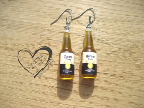 PIVNÍ NÁUŠNICE - ŽLUTÉ PIVO vtipné sranda náušnice pivo 