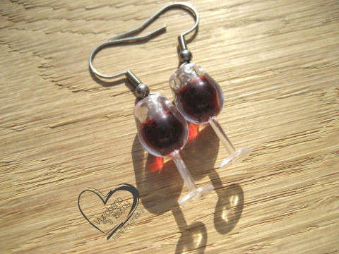 NÁUŠNICE - ČERVENÉ VÍNO veselé hravé sranda náušnice pas 