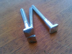 Kovaný vrut 10x40 surový