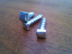 Kovaný vrut 10x40 surový