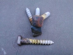 Kovaný vrut 10x40 surový