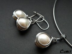 Náhrdelník - černý a modrý