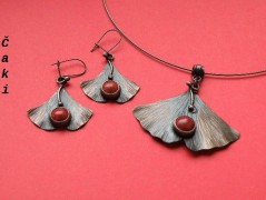 Náhrdelník - černý a modrý