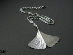 Náhrdelník - černý a modrý