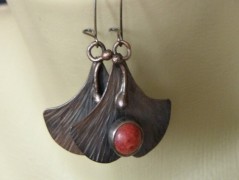 Náhrdelník - černý a modrý