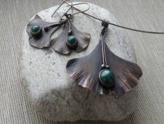 Náhrdelník - černý a modrý