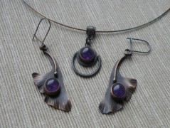 Náhrdelník - černý a modrý