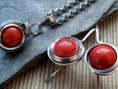 Náhrdelník - černý a modrý