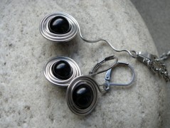 Náhrdelník - černý a modrý