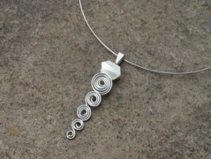 Náhrdelník - černý a modrý