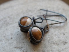 Náhrdelník - černý a modrý