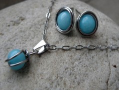 Náhrdelník - černý a modrý