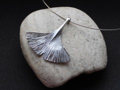 Náhrdelník - černý a modrý