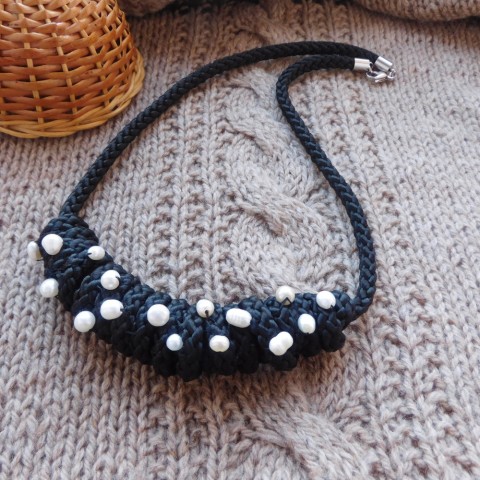 Náhrdelník s pravými perlami náhrdelník černá nerez perly pravé 