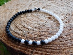 Náhrdelník - černý a modrý