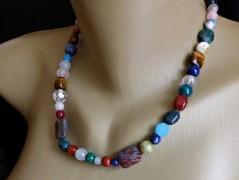 Náhrdelník - černý a modrý