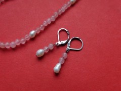 Náhrdelník - černý a modrý