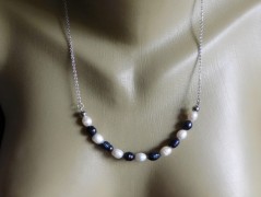 Náhrdelník - černý a modrý