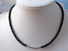 Náhrdelník - černý a modrý