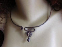 Náhrdelník - černý a modrý