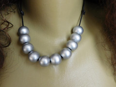 Náhrdelník - černý a modrý