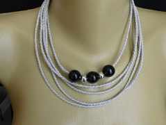 Náhrdelník - černý a modrý