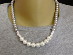 Náhrdelník - černý a modrý