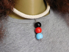 Náhrdelník - černý a modrý