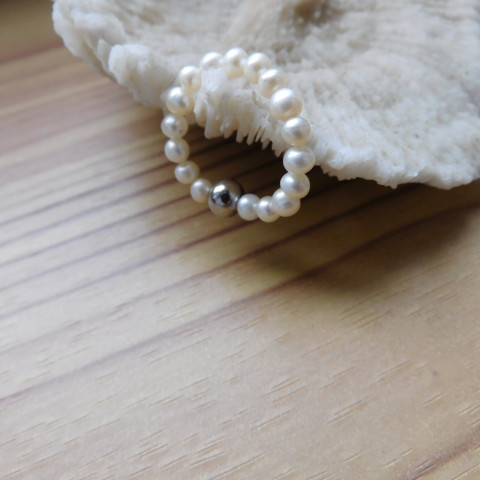 Prstýnek z pravých perliček náramek nerez pravá perla.bílá říční perla 