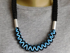 Náhrdelník - černý a modrý