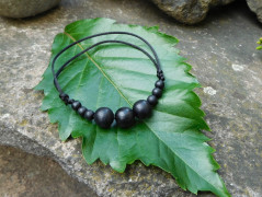 Náhrdelník - černý a modrý