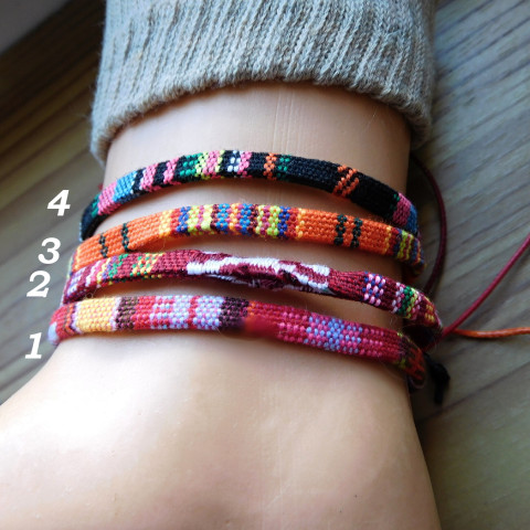 Náramky textilní tkané..... náramek barevný tkaný 