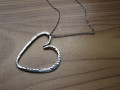Náhrdelník-srdce plné lásky