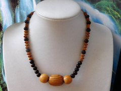 Náhrdelník - černý a modrý