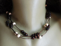 Náhrdelník - černý a modrý