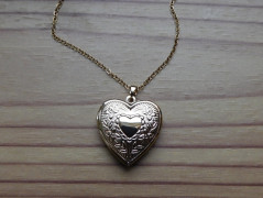 Náhrdelník - černý a modrý